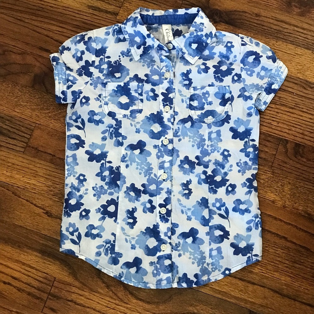 Cherokee Blue Flower Floral Print Blouse 
Size Small 6 / 7 
Hawaiian Button Down - Picture 4 of 12